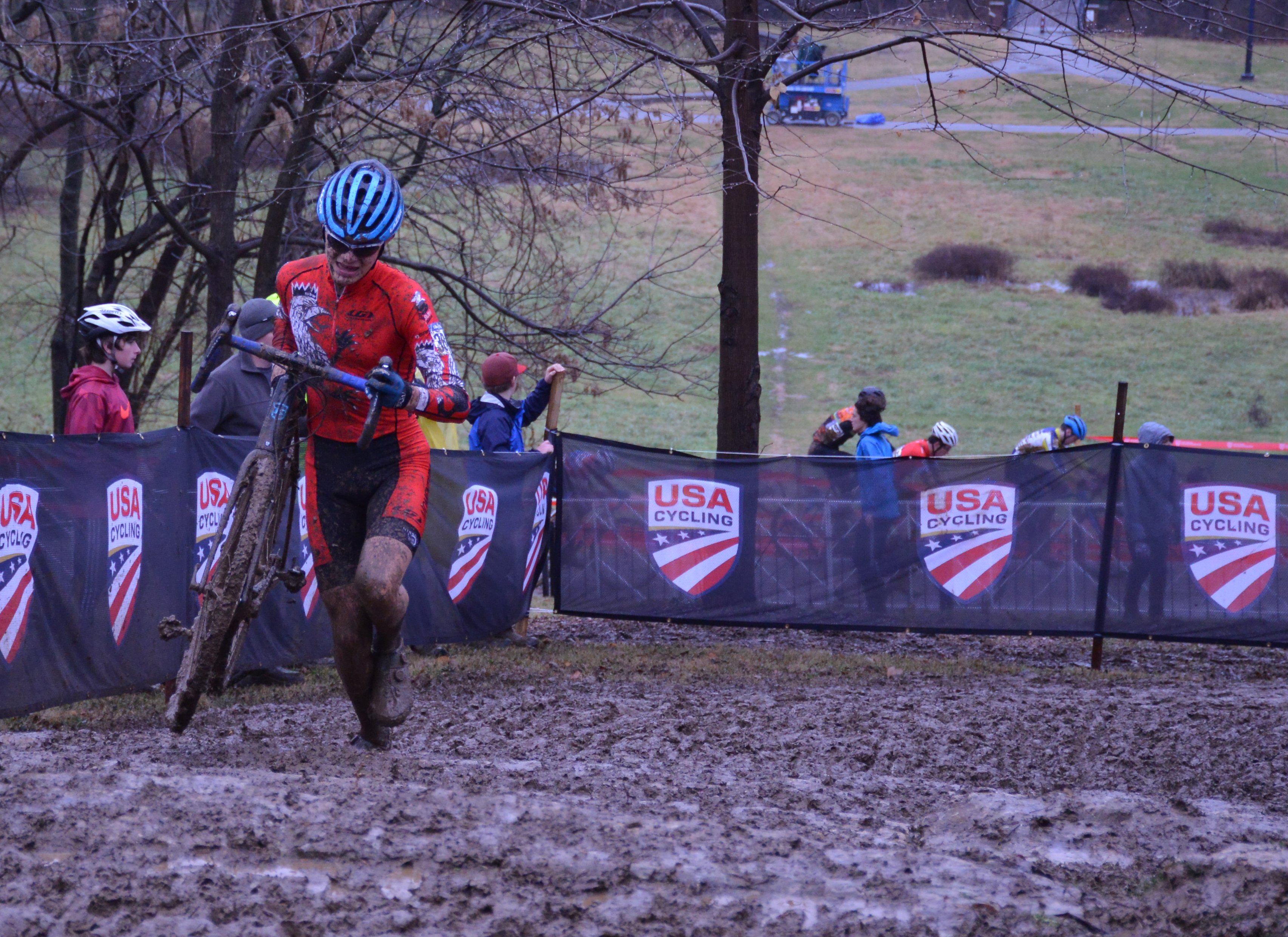 Ivan Gallego Wins Jr Men 15/16 CX National Championship!