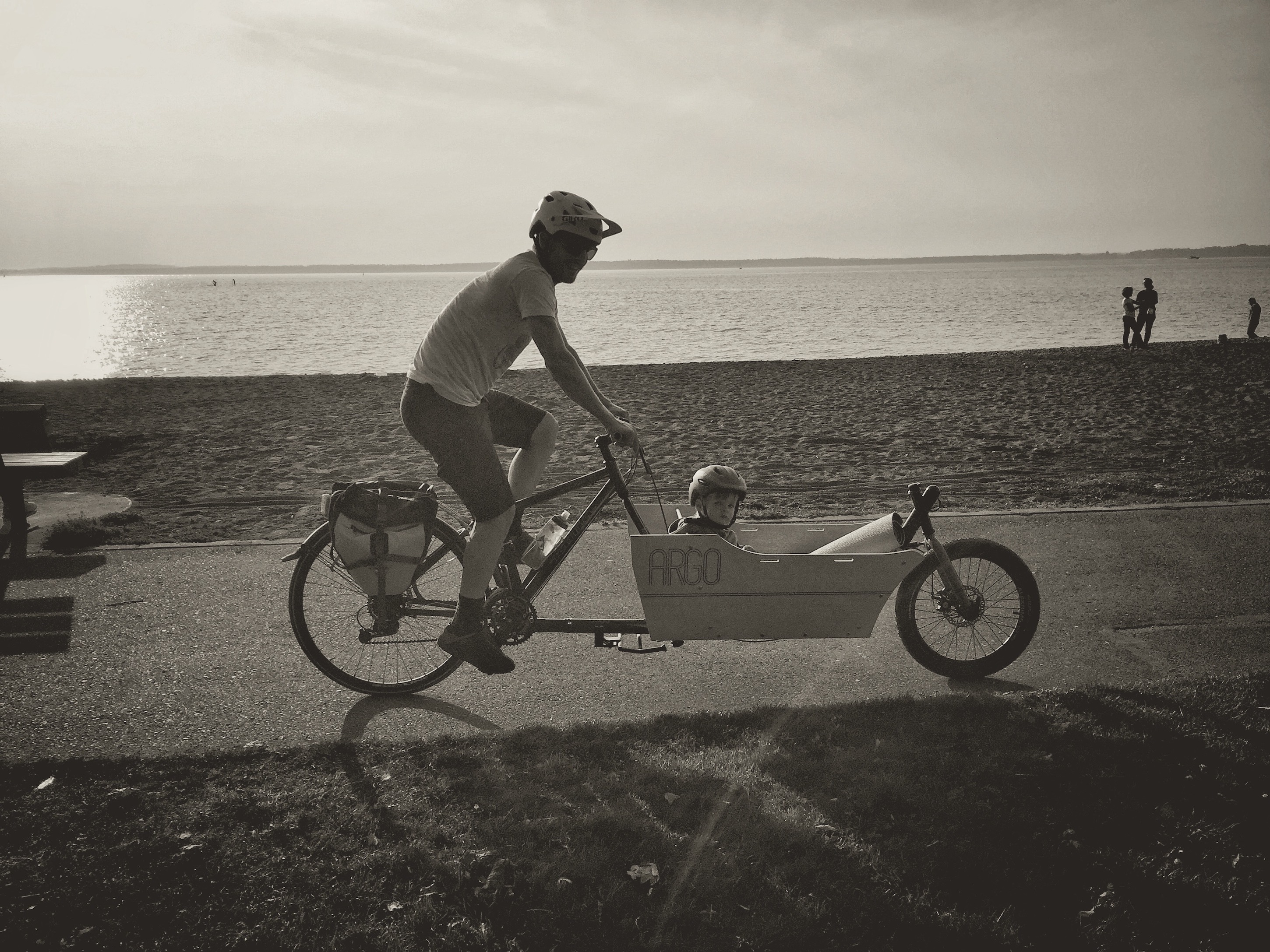 A Dew Reimagined Turns into the Ultimate Cargo Bike