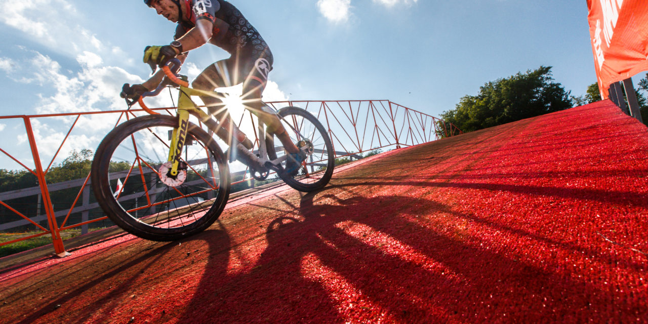 Jingle Cross, The World Cup Kick-Off