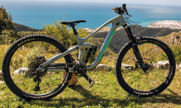 Mountain Flyer Reviews the Process 154 CR DL 27.5