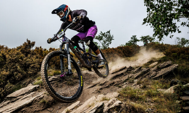 Kona Super Grassroots Riders Jakub Riha and Elliot Smith Battle Pietra Ligure EDR